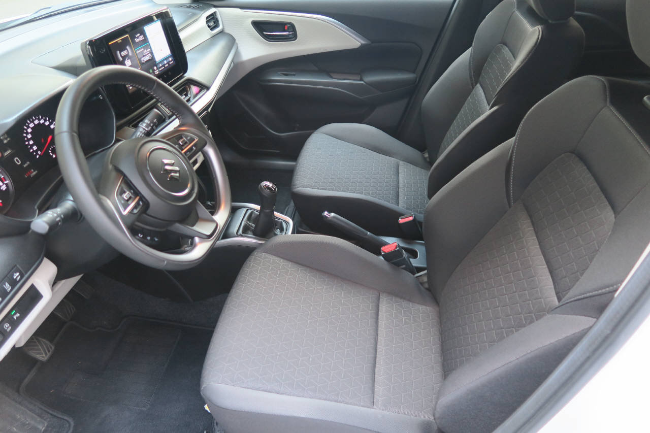 SUZUKI Swift 1.2 Compact Top Hybrid 4x4, Mild-Hybrid Benzin/Elektro, Occasion / Gebraucht, Handschaltung - 4