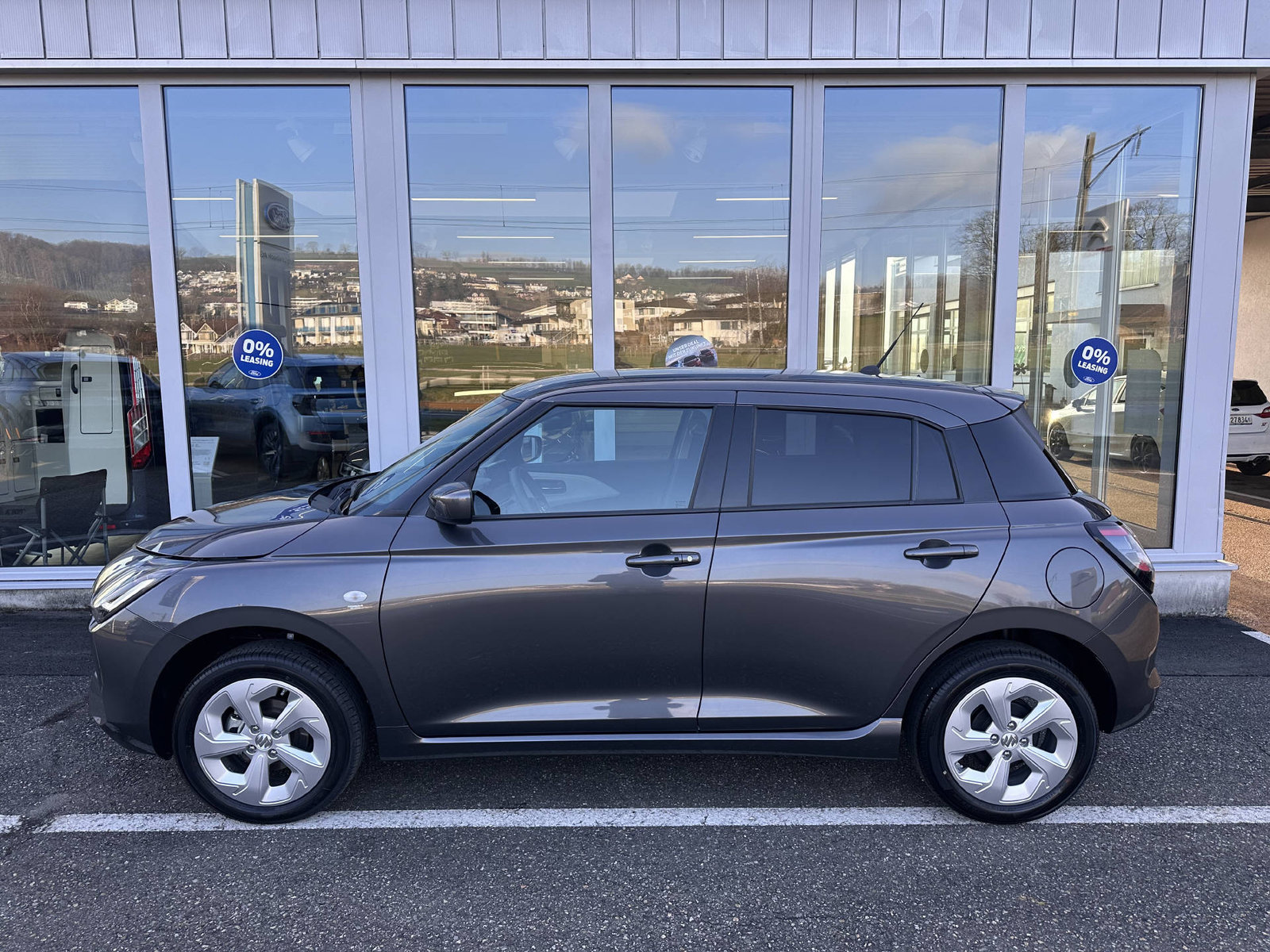 SUZUKI Swift 1.2 Privilege Hybrid 4x4, Hybride Léger Essence/Électricité, Occasion / Utilisé, Manuelle - 5