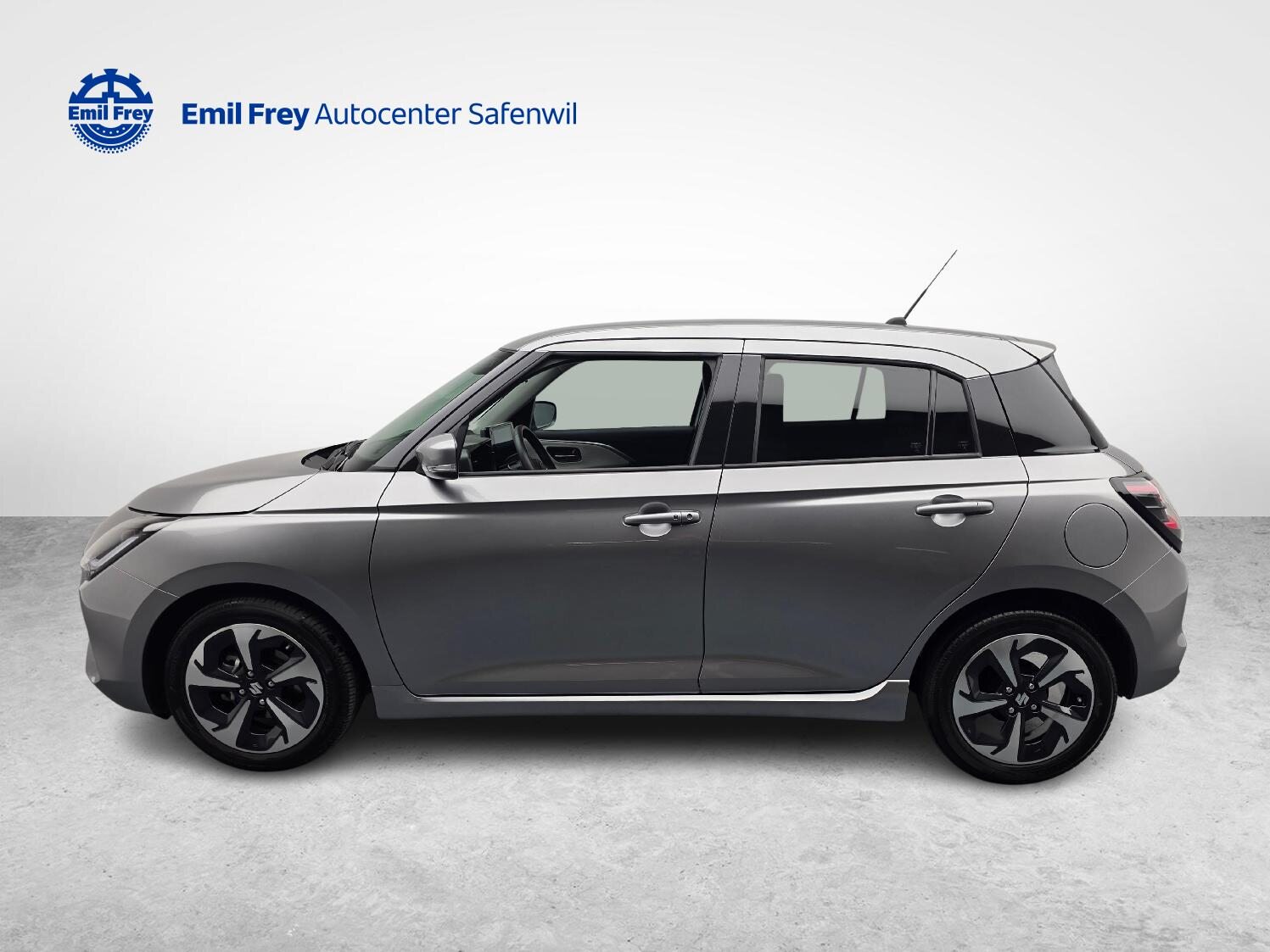 SUZUKI Swift 1.2 Compact Top Hybrid, Hybride Léger Essence/Électricité, Occasion / Utilisé, Automatique - 2