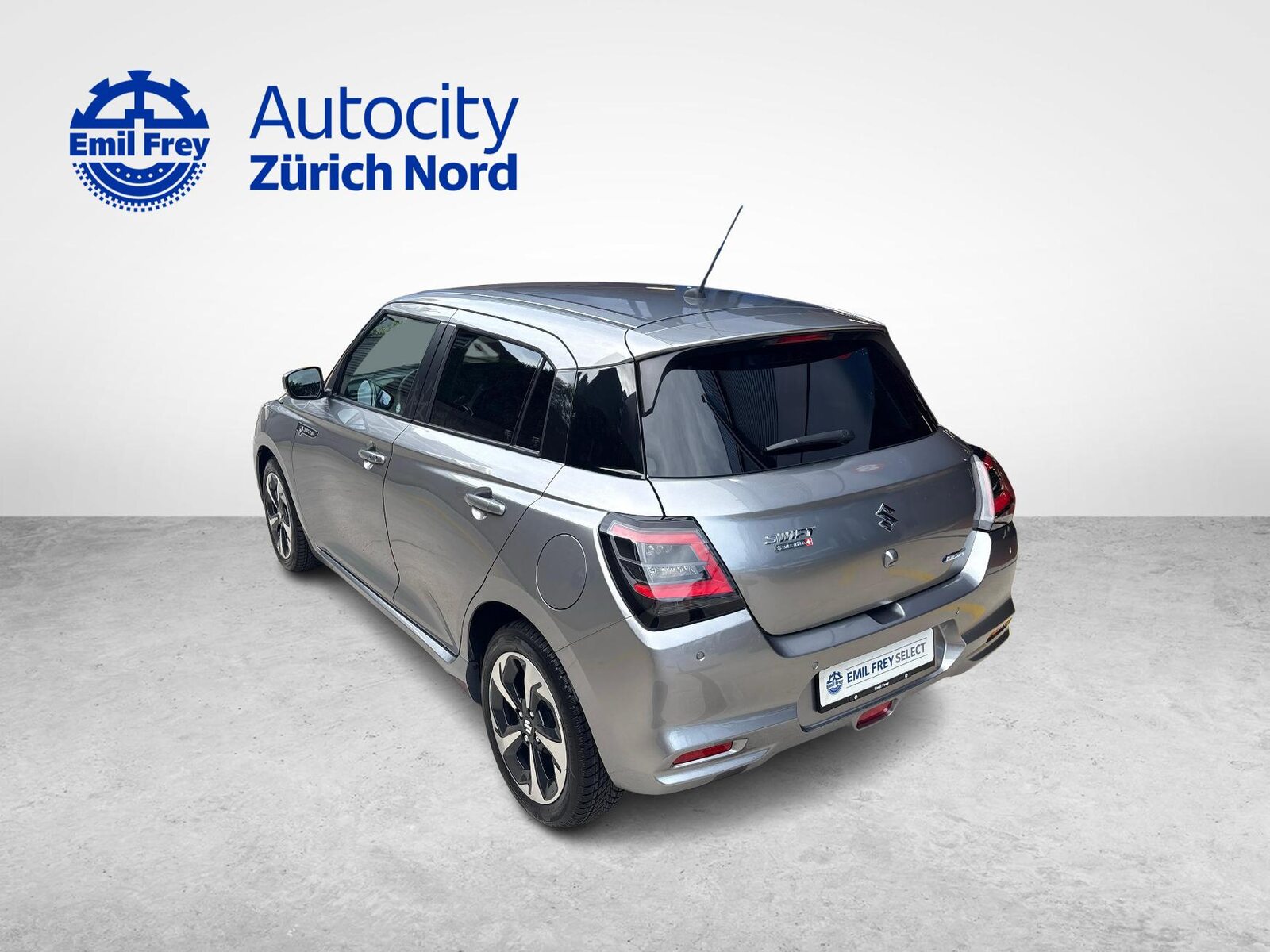 SUZUKI Swift 1.2 Sakura Top Hybrid, Hybride Léger Essence/Électricité, Occasion / Utilisé, Automatique - 3