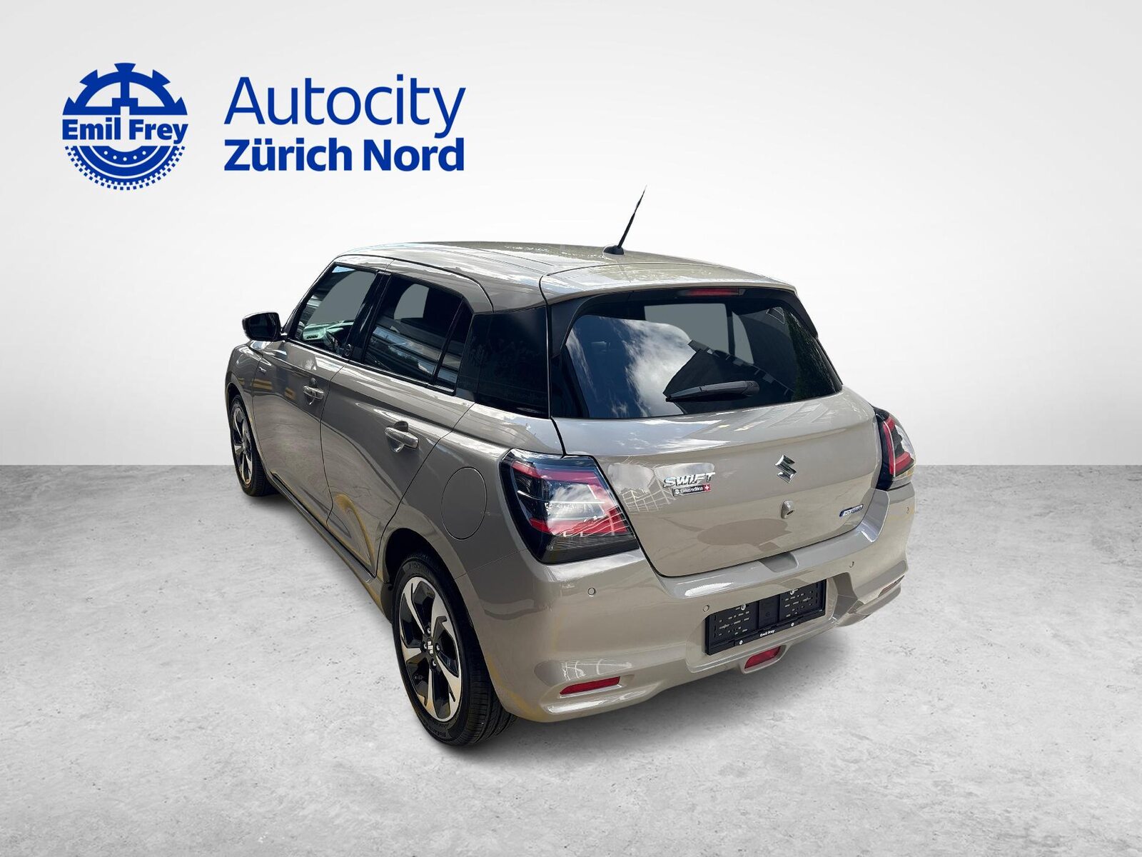 SUZUKI Swift 1.2 Tradizio Top Hybrid, Hybride Léger Essence/Électricité, Occasion / Utilisé, Automatique - 3