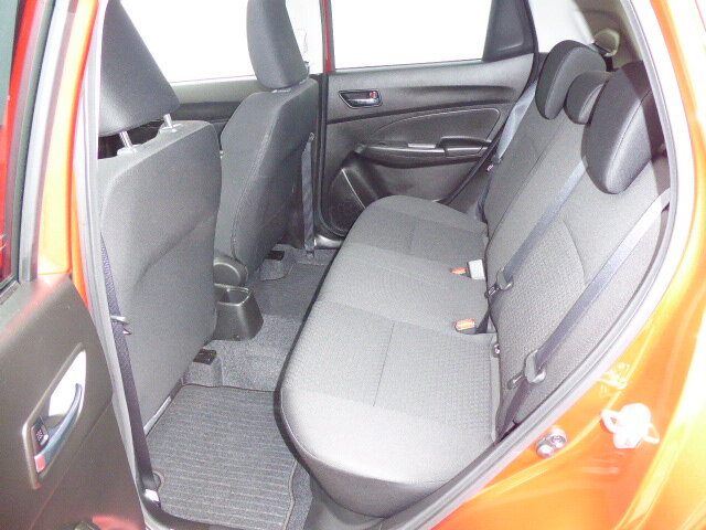 SUZUKI Swift 1.2 Compact Top Hybrid, Hybride Léger Essence/Électricité, Occasion / Utilisé, Automatique - 7