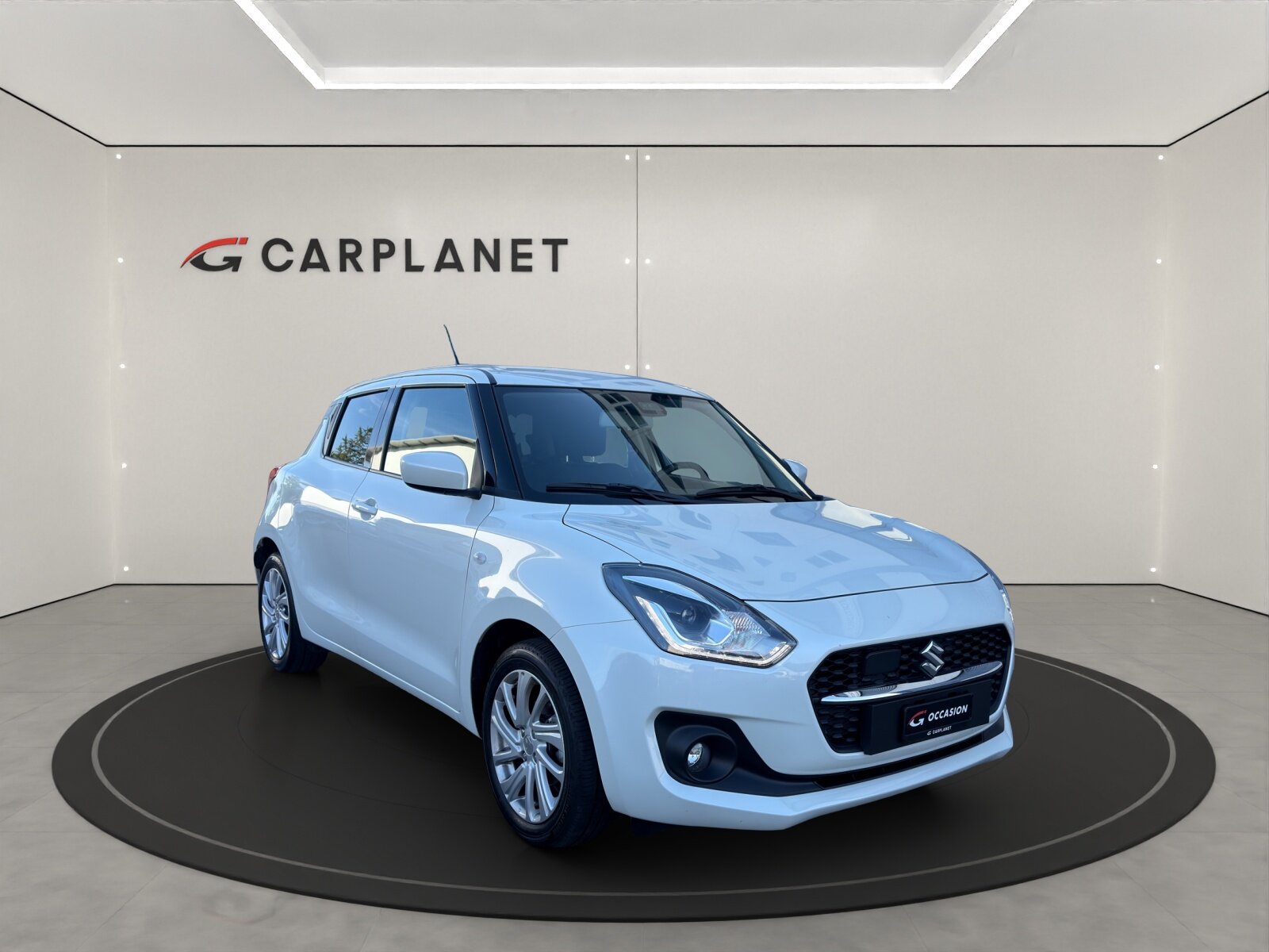 SUZUKI Swift 1.2 Compact+ Hybrid, Mild-Hybrid Petrol/Electric, Second hand / Used, Automatic - 2