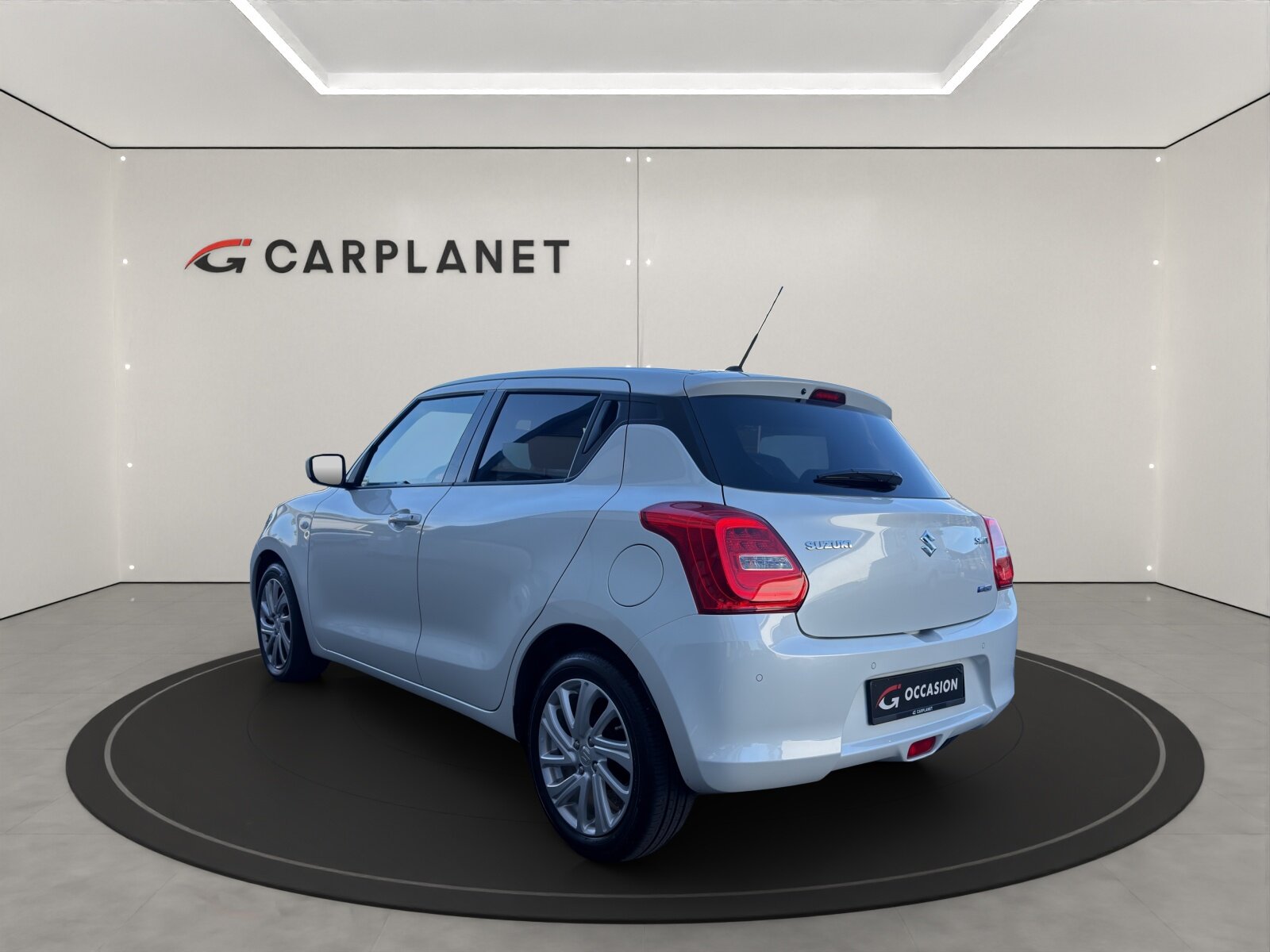 SUZUKI Swift 1.2 Compact+ Hybrid, Mild-Hybrid Petrol/Electric, Second hand / Used, Automatic - 4