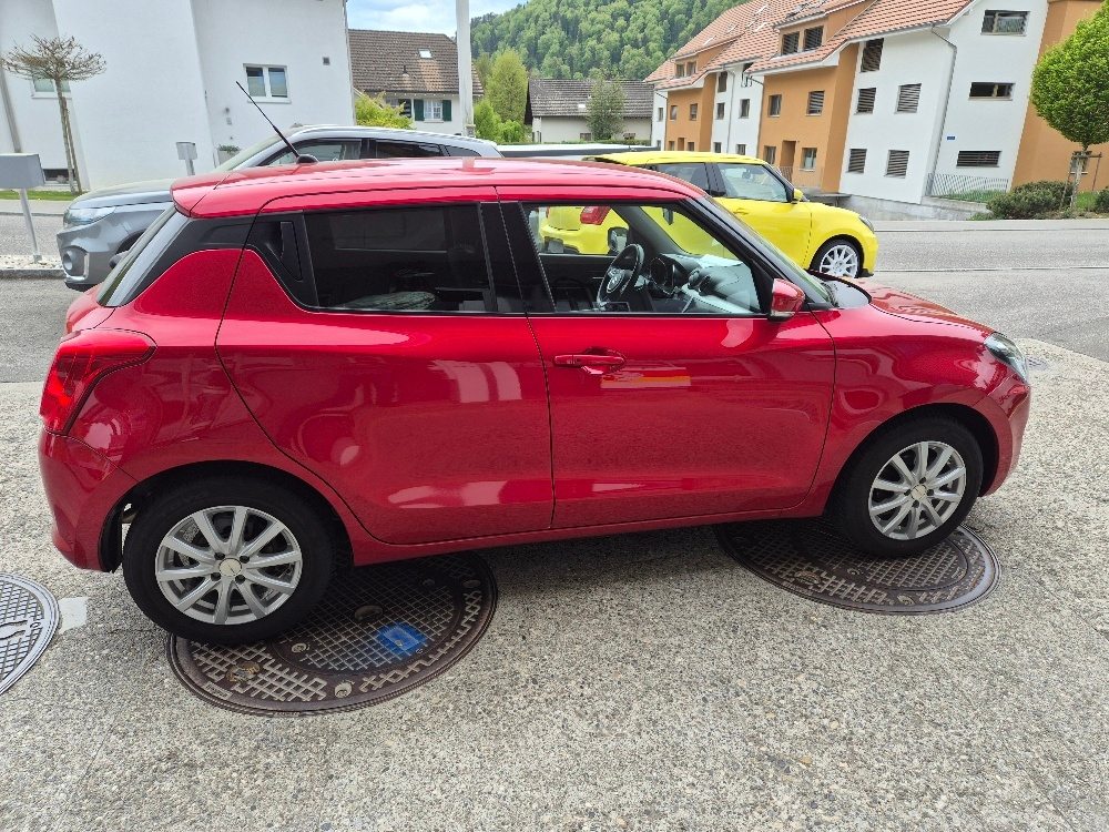SUZUKI SWIFT 1.0 T Compact Top, Essence, Occasion / Utilisé, Automatique - 5