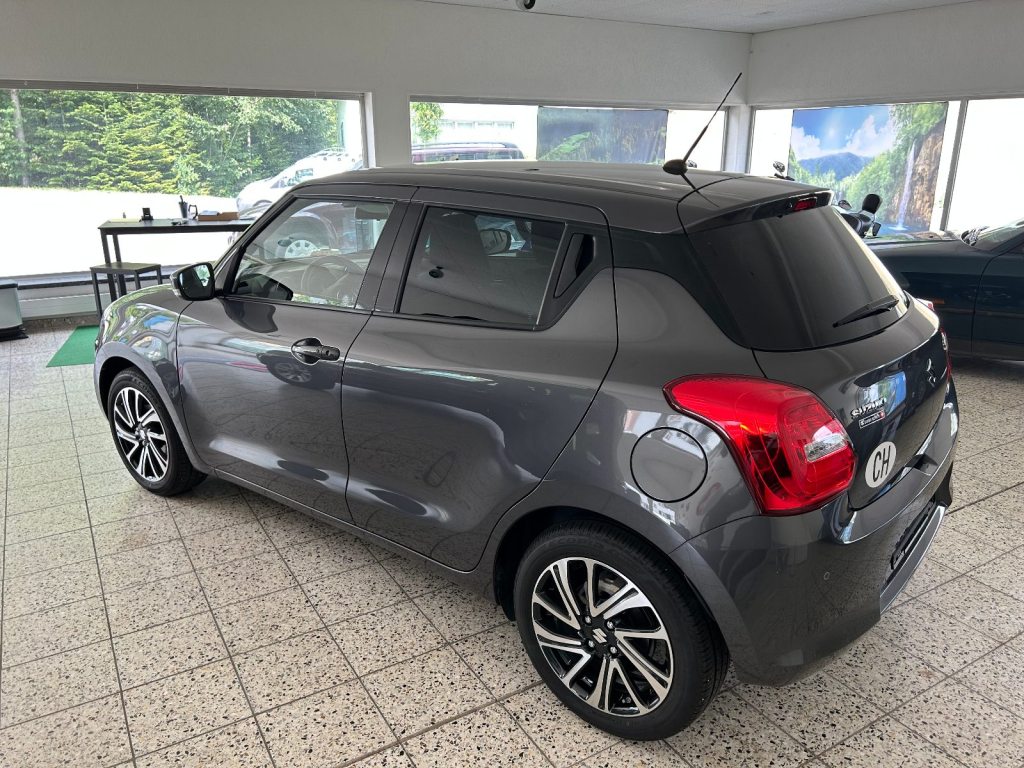 SUZUKI SWIFT 1.2 Compact Top Hybrid