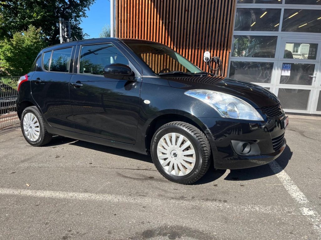 SUZUKI SWIFT 1.2 GL Top 4x4