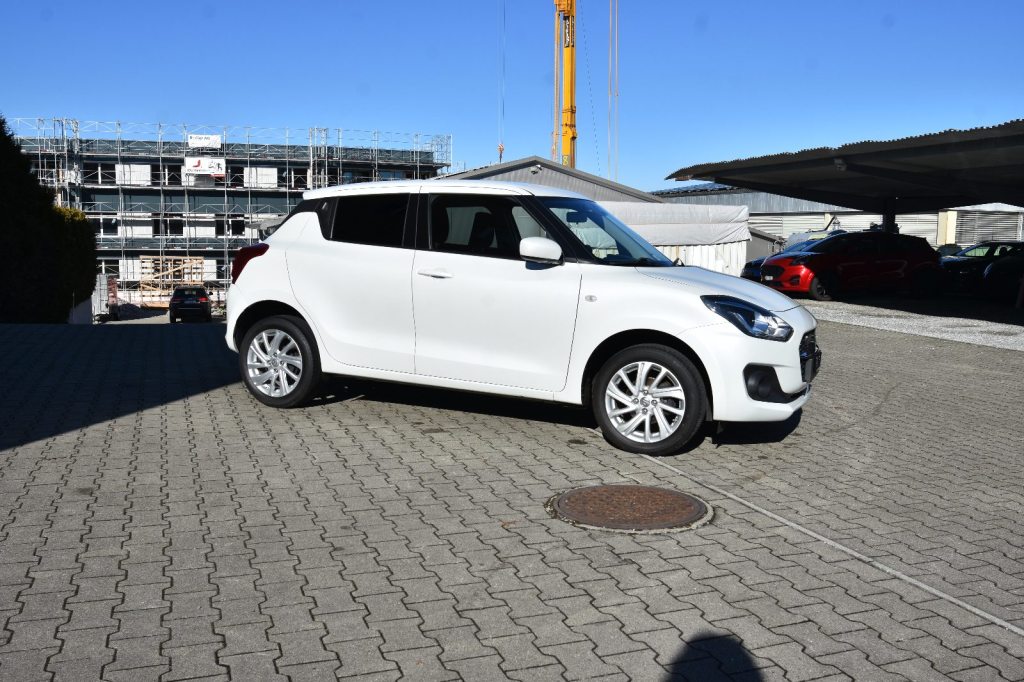 SUZUKI 1.2 Compact+ Hybrid 4x4, Hybride Leggero Benzina/Elettrica, Occasioni / Usate, Manuale - 5