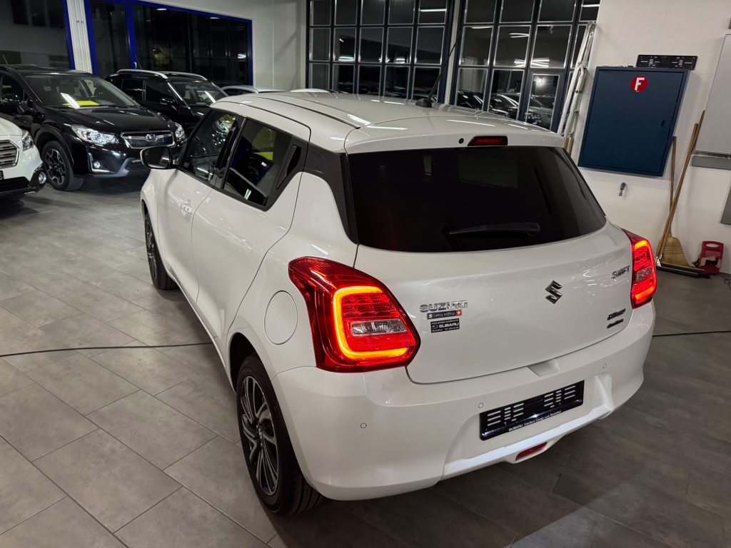 SUZUKI SWIFT 1.2 Compact Top Hybrid 4x4, Hybride Léger Essence/Électricité, Voiture de démonstration, Manuelle - 5