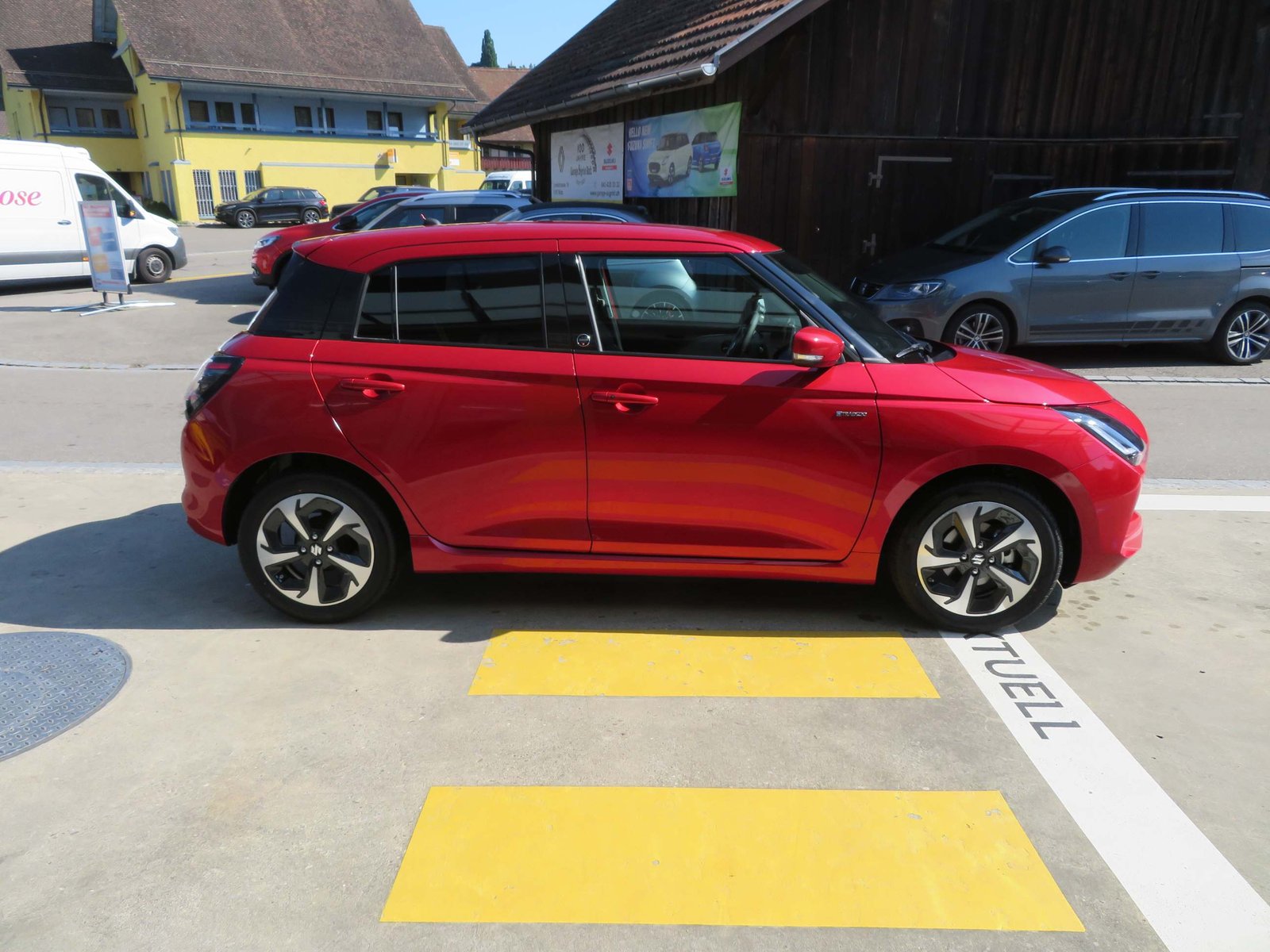 SUZUKI Swift 1.2 Tradizio Top Hybrid, Mild-Hybrid Benzin/Elektro, Vorführwagen, Automatik - 3
