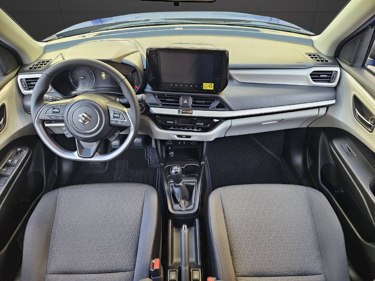 SUZUKI Swift 1.2 1st Edition Hybrid 4x4, Hybride Léger Essence/Électricité, Voiture de démonstration, Manuelle - 4