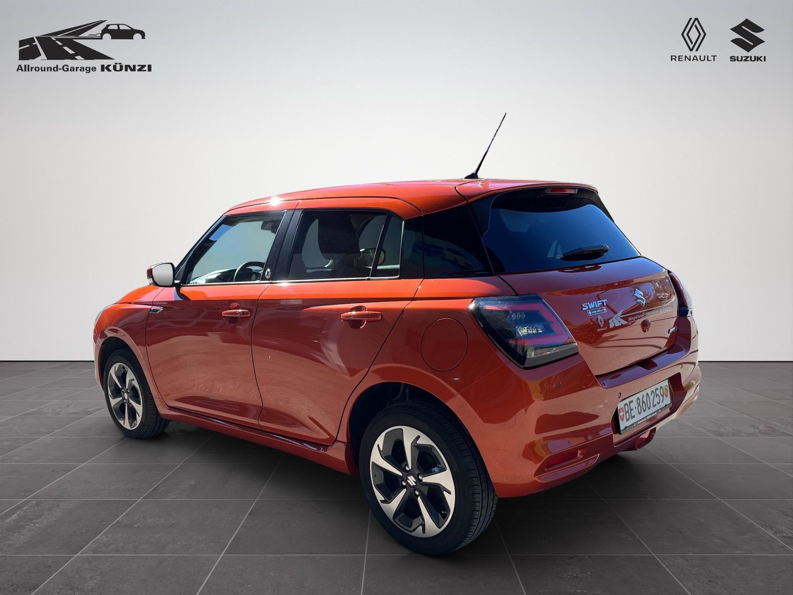 SUZUKI Swift 1.2 1st Edition Top Hybrid 4x4 MY24, Hybride Léger Essence/Électricité, Voiture de démonstration, Manuelle - 5