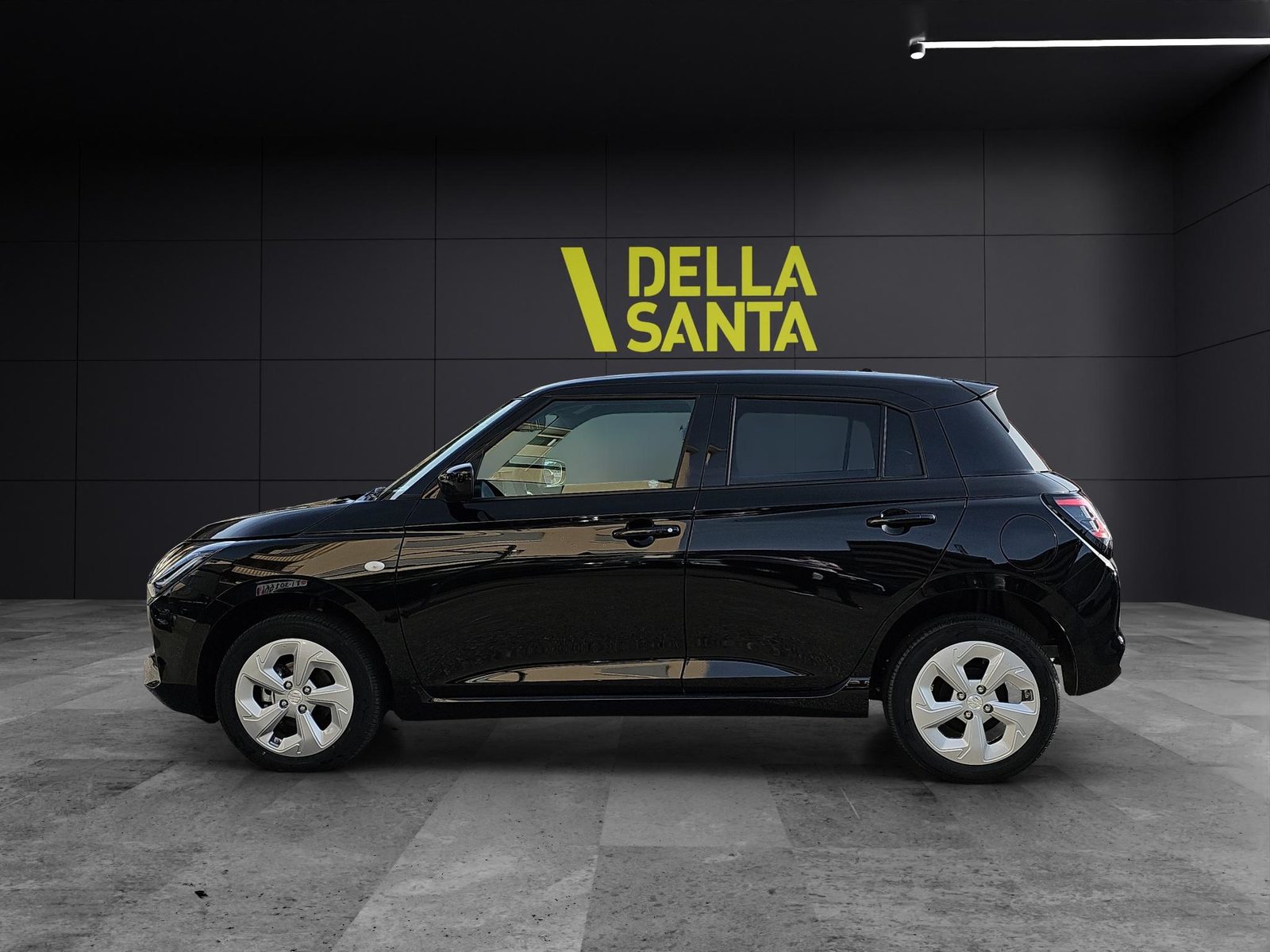 SUZUKI Swift 1.2 Compact+ Hybrid 4x4, Mild-Hybrid Petrol/Electric, Ex-demonstrator, Manual - 2
