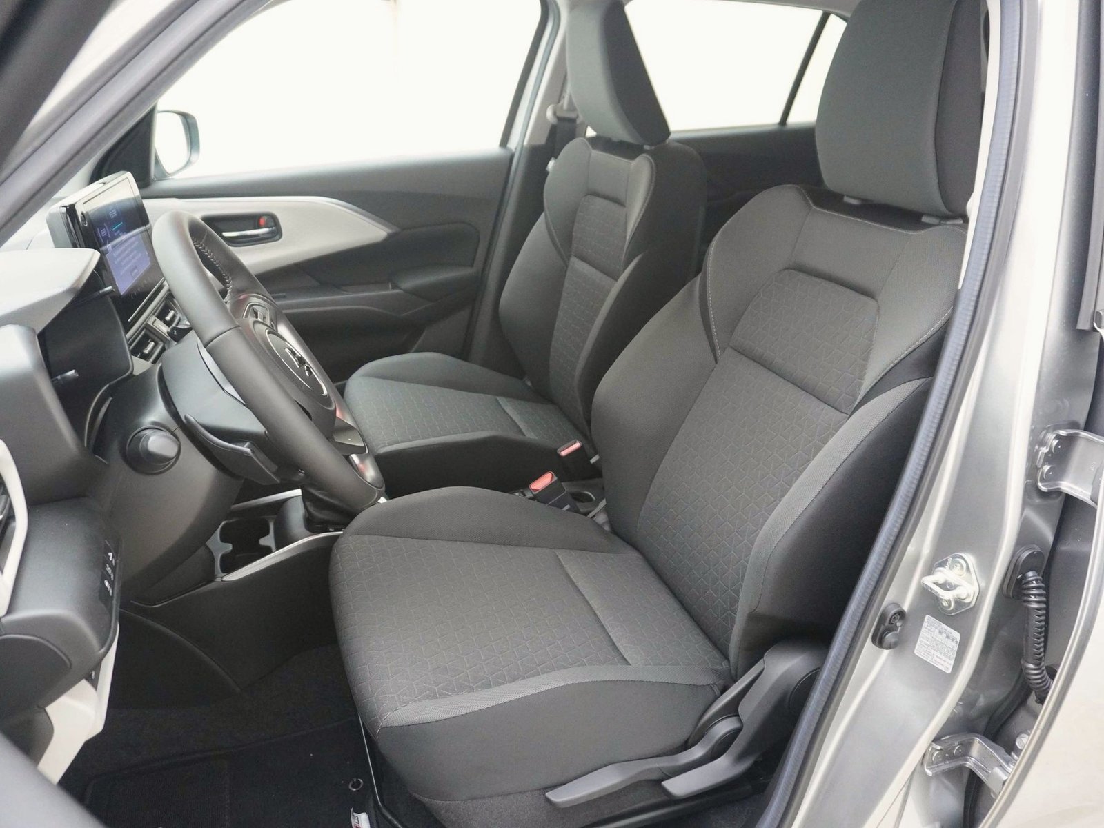 SUZUKI Swift 1.2 Compact Top Hybrid, Hybride Léger Essence/Électricité, Voiture de démonstration, Automatique - 7