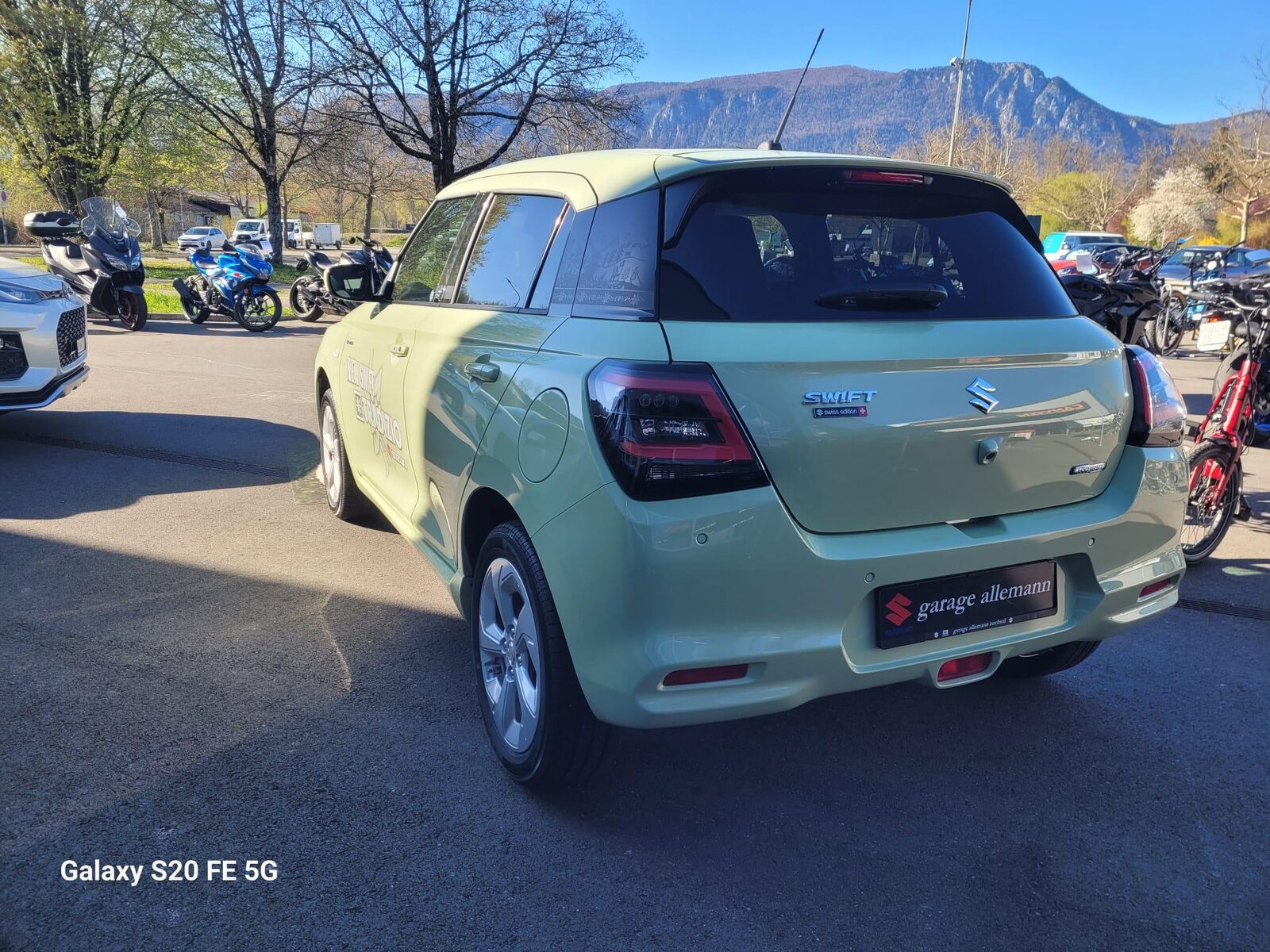 SUZUKI Swift 1.2 Tradizio Hybrid 4x4, Mild-Hybrid Benzin/Elektro, Vorführwagen, Handschaltung - 4