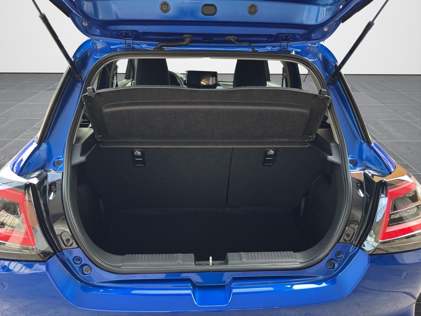 SUZUKI Swift 1.2 Piz Sulai Hybrid 4x4, Hybride Leggero Benzina/Elettrica, Auto dimostrativa, Manuale - 7