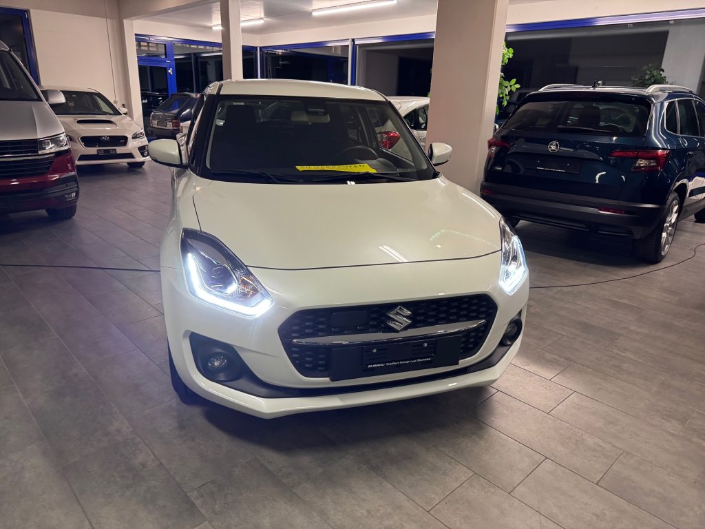 SUZUKI SWIFT 1.2 Compact Top Hybrid 4x4, Hybride Léger Essence/Électricité, Voiture de démonstration, Manuelle - 2