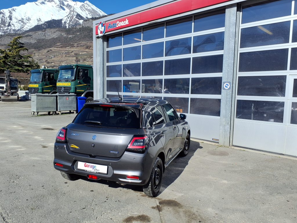 SUZUKI SWIFT 1.2 Compact+ Hybrid 4x4, Hybride Léger Essence/Électricité, Voiture de démonstration, Manuelle - 6