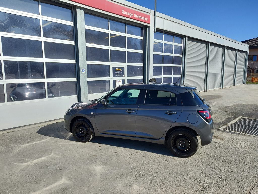 SUZUKI SWIFT 1.2 Compact+ Hybrid 4x4, Hybride Léger Essence/Électricité, Voiture de démonstration, Manuelle - 5
