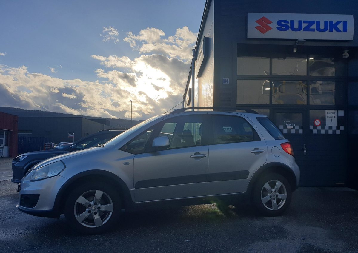 SUZUKI SX4 1.6 16V GL 4WD, Petrol, Second hand / Used, Manual - 3