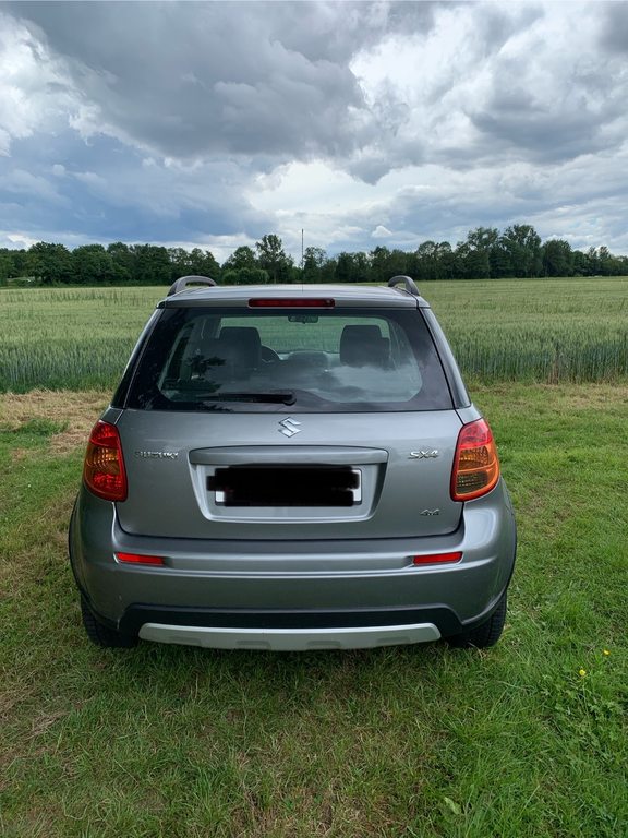 SUZUKI SX4 1.6 16V GL 4WD, Petrol, Second hand / Used, Manual - 5