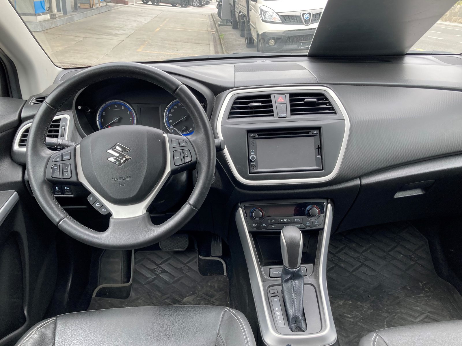 SUZUKI SX4 S-Cross 1.6 16V Sergio Cellano Top 4x4, Petrol, Second hand / Used, Automatic - 4