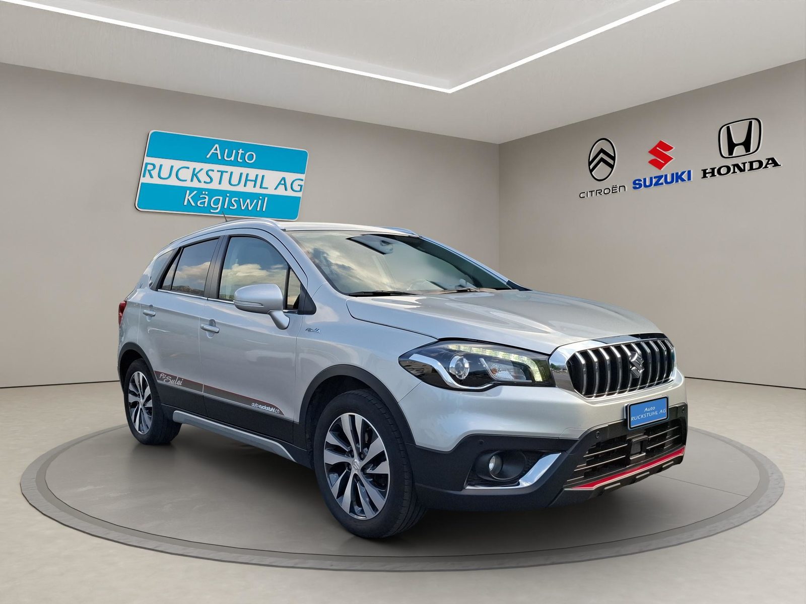 SUZUKI SX4 S-Cross 1.4 T Compact Top 4x4, Benzin, Occasion / Gebraucht, Automatik - 2