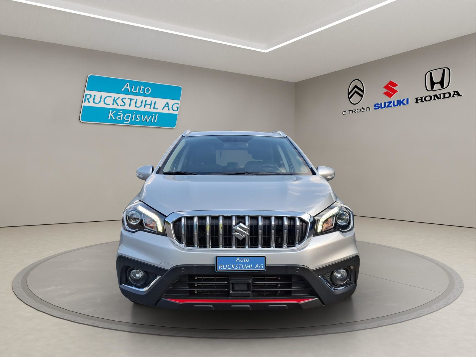 SUZUKI SX4 S-Cross 1.4 T Compact Top 4x4, Benzin, Occasion / Gebraucht, Automatik - 3