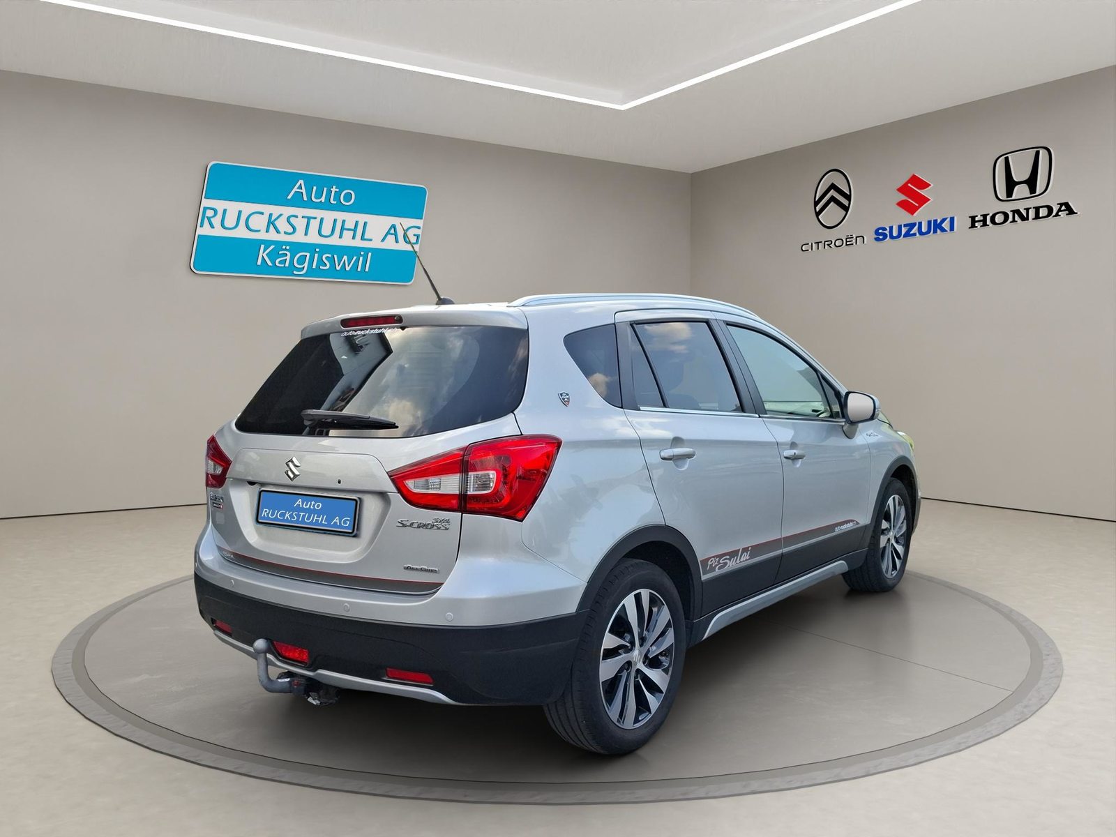 SUZUKI SX4 S-Cross 1.4 T Compact Top 4x4, Benzin, Occasion / Gebraucht, Automatik - 4