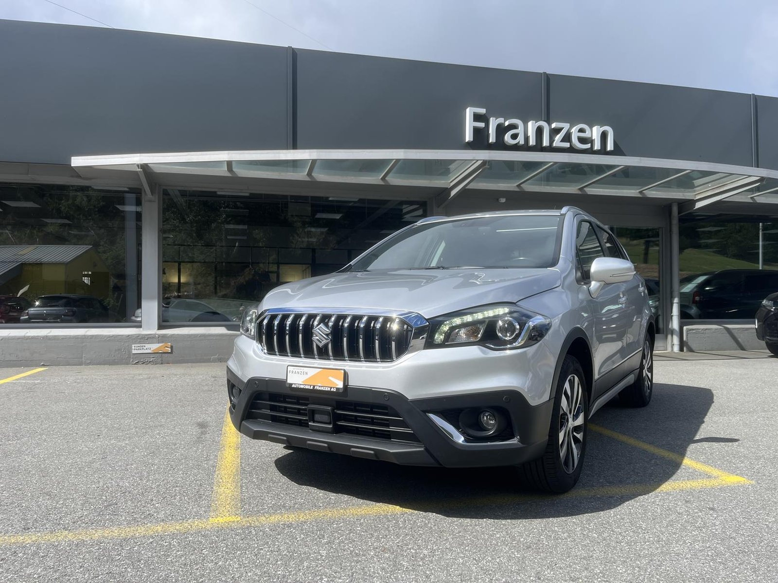 SUZUKI SX4 S-Cross 1.4 T Compact Top Hybrid 4x4, Mild-Hybrid Benzin/Elektro, Occasion / Gebraucht, Automatik - 2