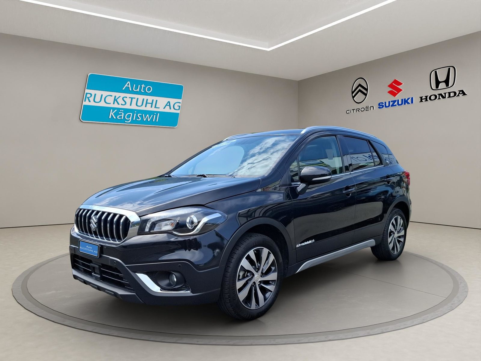 SUZUKI SX4 S-Cross 1.4 T Compact Top 4x4