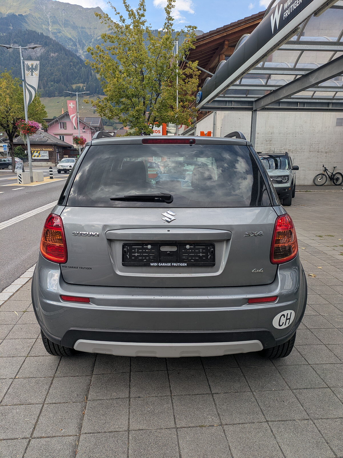 SUZUKI SX4 1.6 16V GL Top Piz Sulai 4WD, Petrol, Second hand / Used, Manual - 5