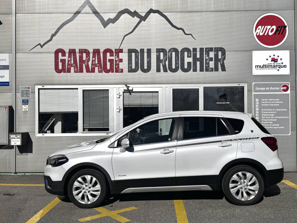 SUZUKI SX4 S-Cross 1.4 T Piz Sulai 4x4, Essence, Occasion / Utilisé, Manuelle - 3