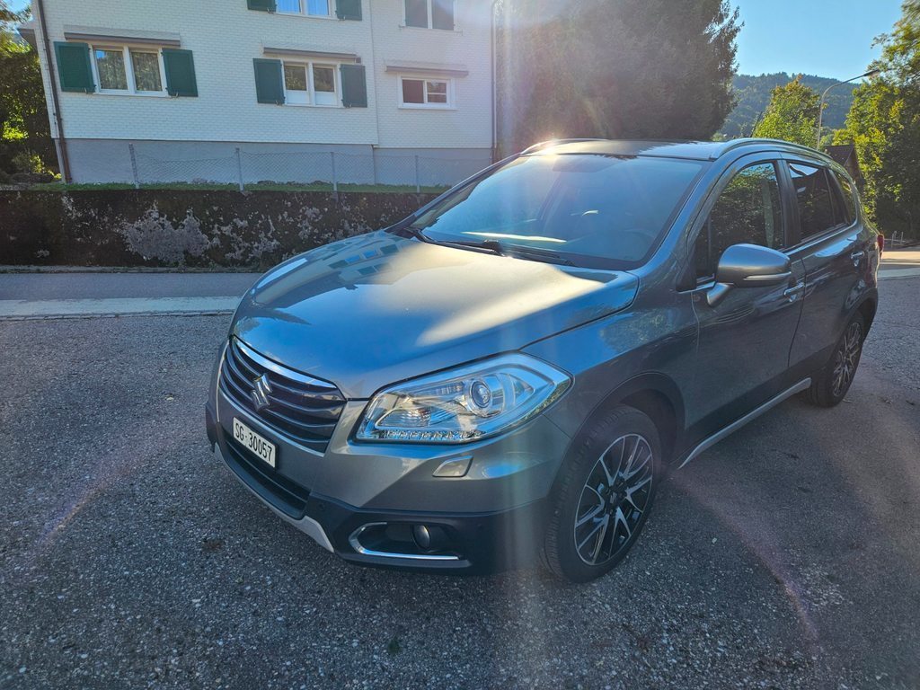 SUZUKI SX4 S-Cross 1.6 TD Piz Sulai 4x4, Diesel, Occasion / Utilisé, Automatique - 2