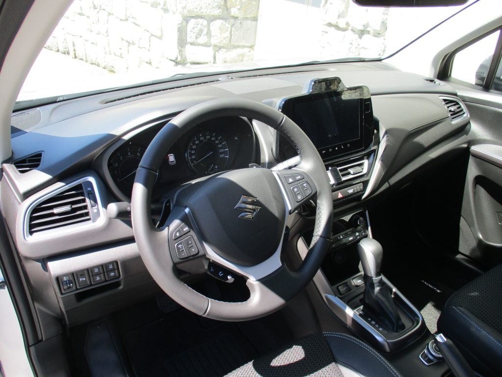 SUZUKI S-CROSS 1.4 T Compact Top Hybrid 4x4, Mild-Hybrid Benzin/Elektro, Neuwagen, Automatik - 4
