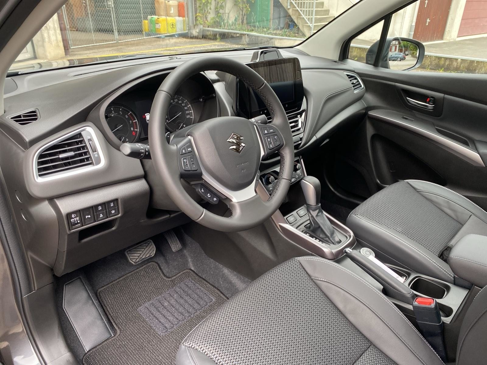 SUZUKI S-Cross 1.4 T Compact Top Hybrid 4x4, Mild-Hybrid Benzin/Elektro, Neuwagen, Automatik - 6