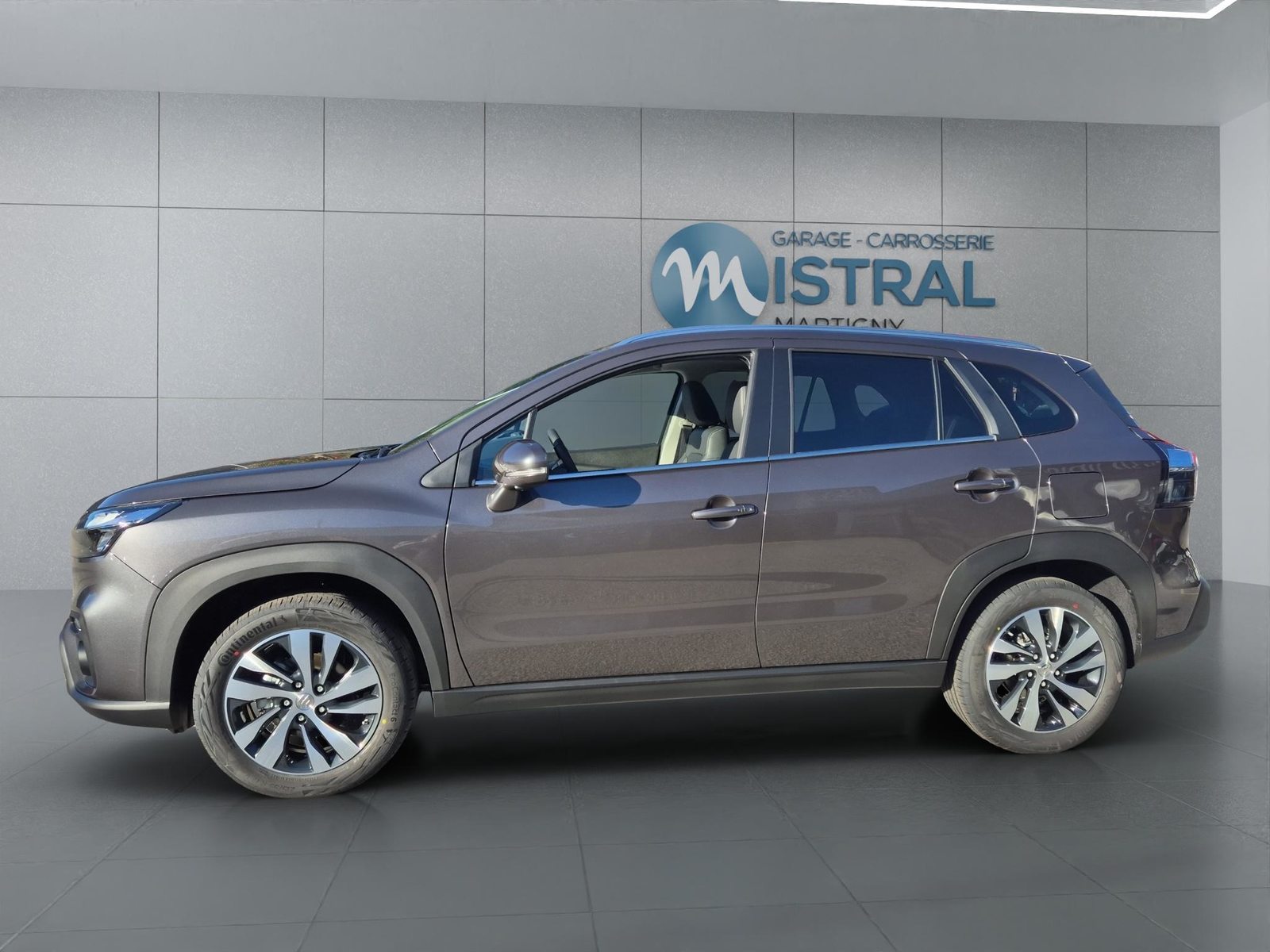 SUZUKI S-Cross 1.4 T Compact Top Hybrid 4x4, Mild-Hybrid Petrol/Electric, New car, Automatic - 2