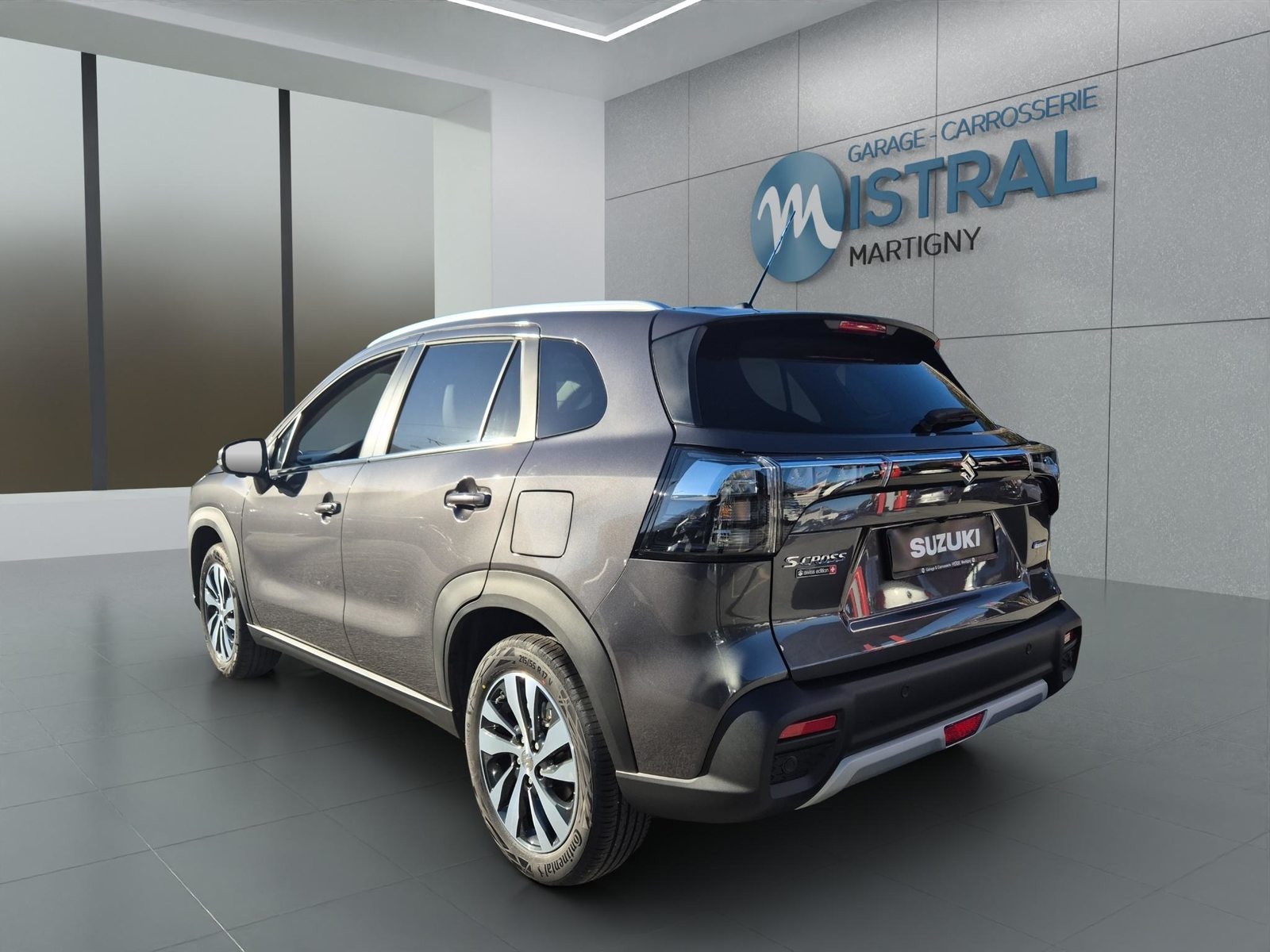 SUZUKI S-Cross 1.4 T Compact Top Hybrid 4x4, Mild-Hybrid Petrol/Electric, New car, Automatic - 3