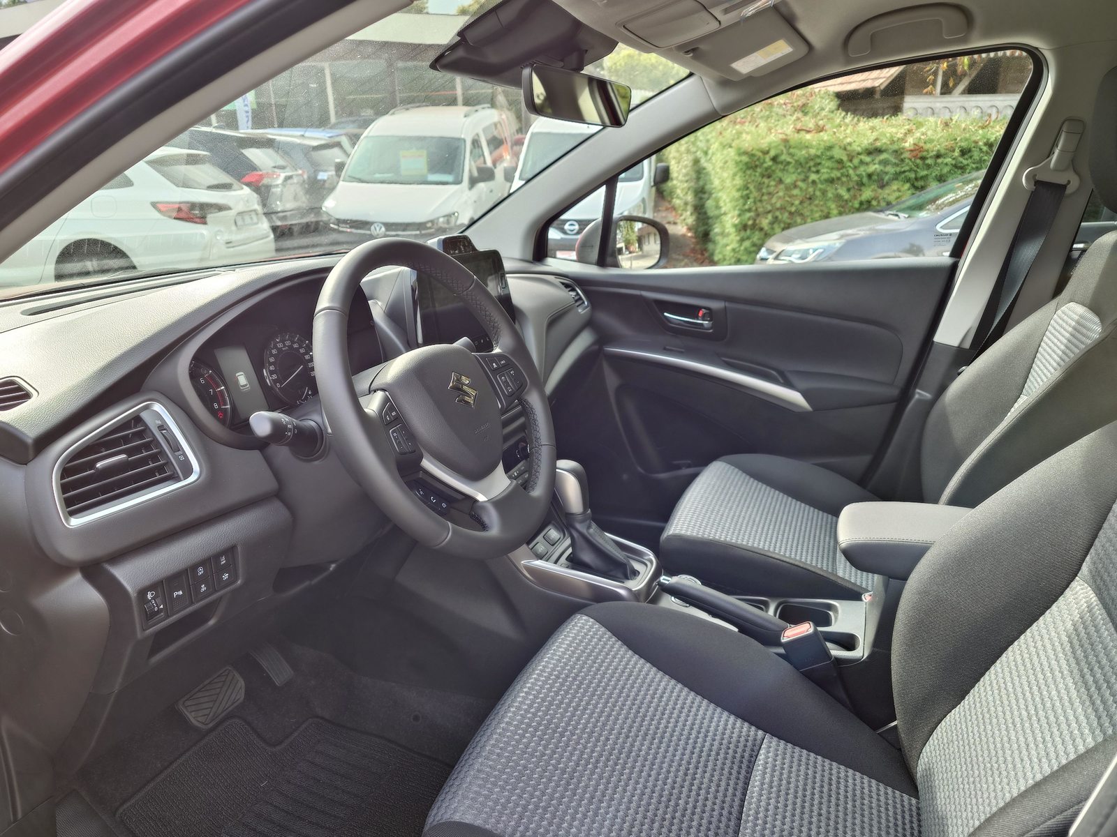 SUZUKI S-Cross 1.4 T Compact+ Hybrid 4x4, Mild-Hybrid Petrol/Electric, New car, Automatic - 6