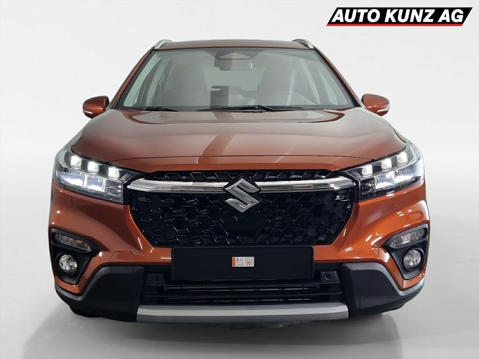 SUZUKI S-Cross 1.4 T Compact+ Hybrid 4x4, Mild-Hybrid Benzin/Elektro, Neuwagen, Automatik - 3