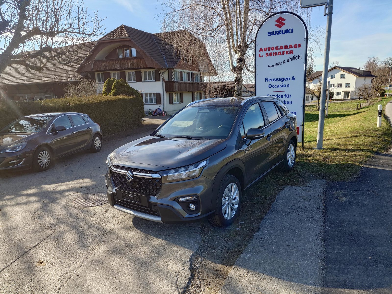 SUZUKI S-Cross 1.4 T Sakura Hybrid 4x4, Mild-Hybrid Petrol/Electric, New car, Automatic - 2