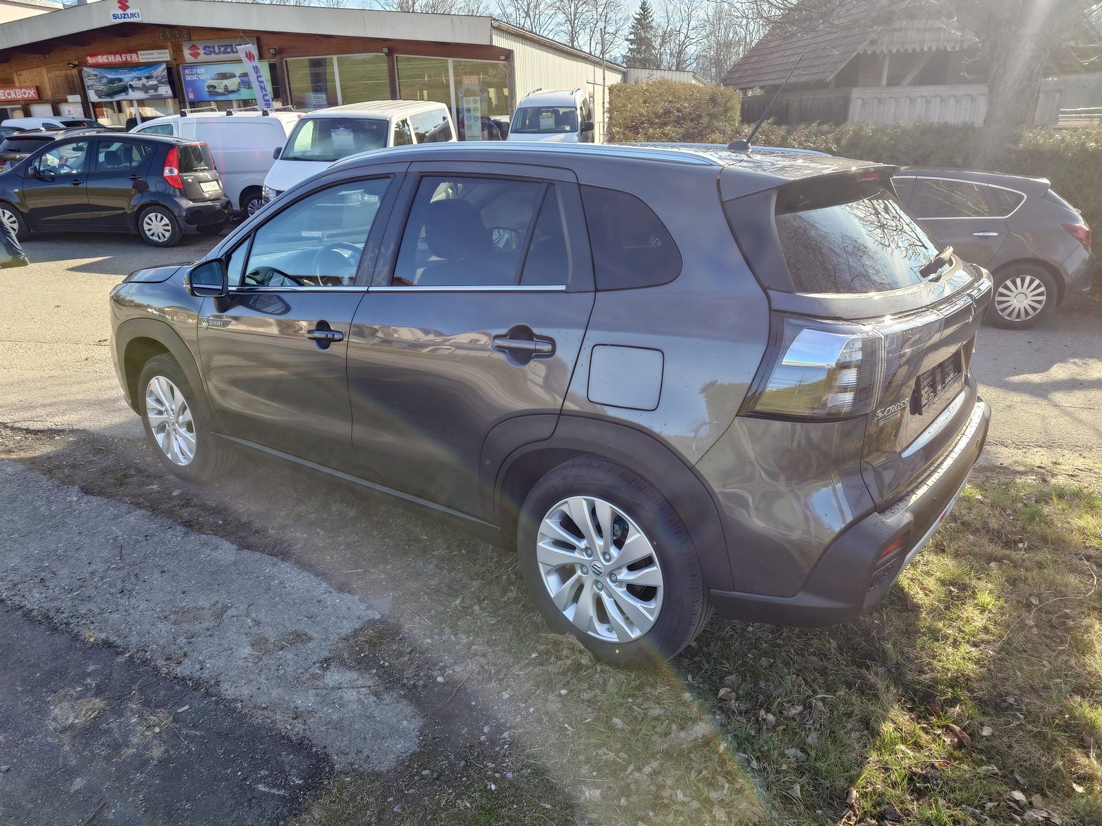 SUZUKI S-Cross 1.4 T Sakura Hybrid 4x4, Mild-Hybrid Petrol/Electric, New car, Automatic - 4