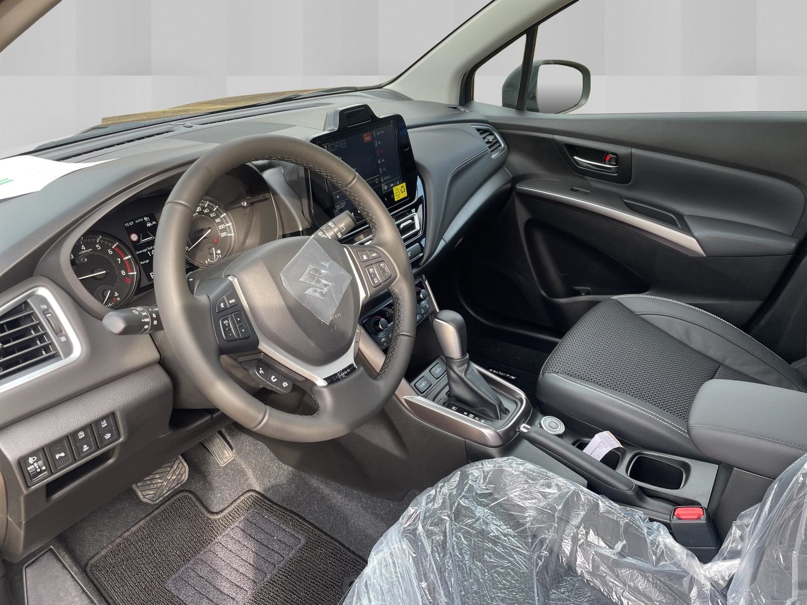 SUZUKI S-Cross 1.4 T Sakura Top Hybrid 4x4, Mild-Hybrid Benzin/Elektro, Neuwagen, Automatik - 6