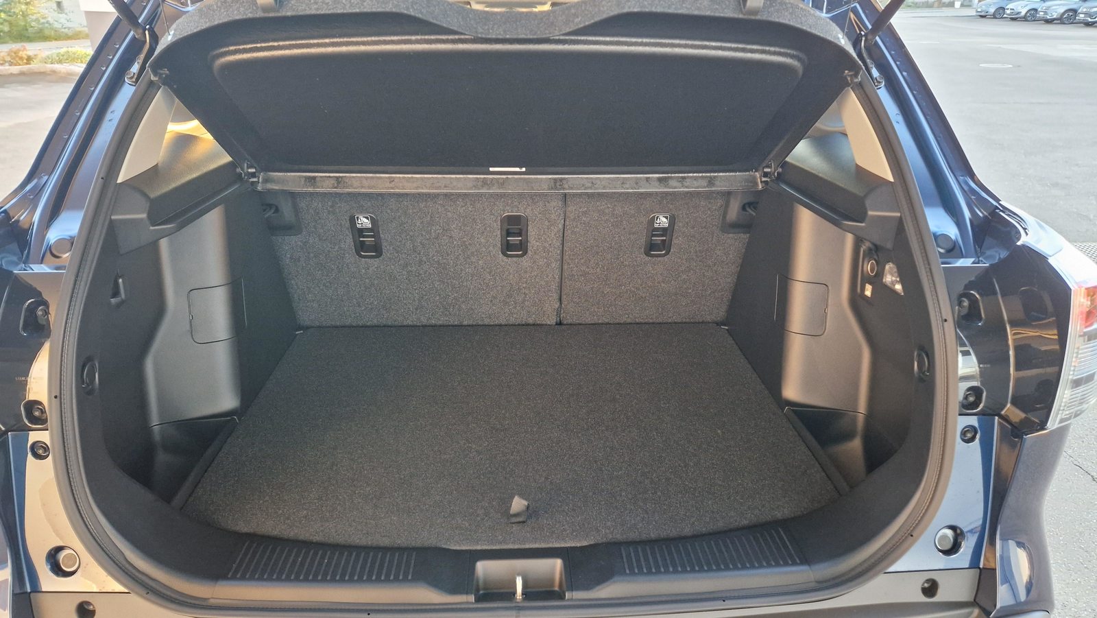 SUZUKI S-Cross 1.4 T Compact Top Hybrid 4x4, Mild-Hybrid Benzin/Elektro, Neuwagen, Automatik - 5