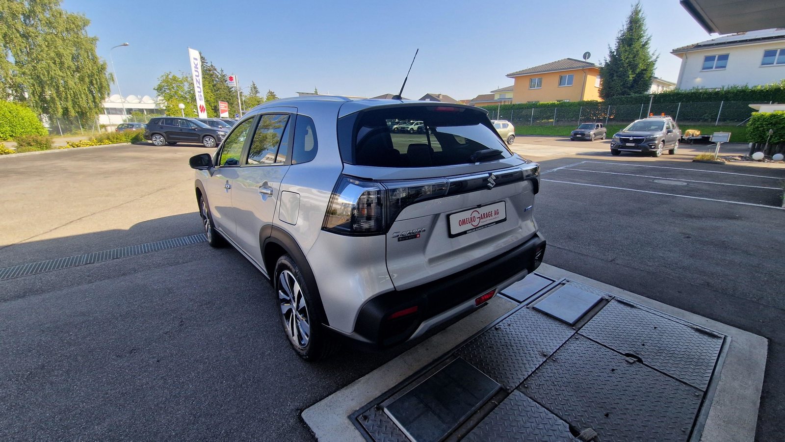 SUZUKI S-Cross 1.4 T Compact Top Hybrid 4x4, Mild-Hybrid Benzin/Elektro, Neuwagen, Automatik - 3