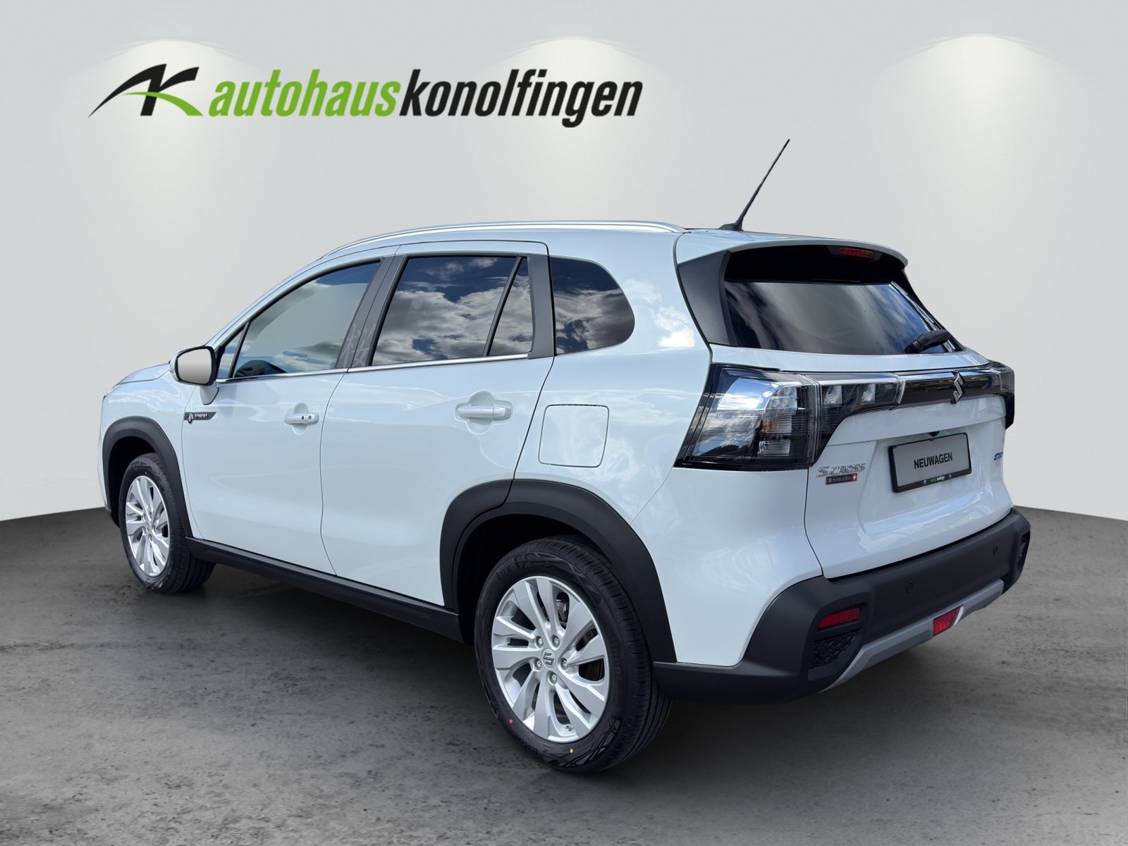 SUZUKI S-Cross 1.4 T Sakura Hybrid 4x4, Hybride Leggero Benzina/Elettrica, Auto nuove, Automatico - 3