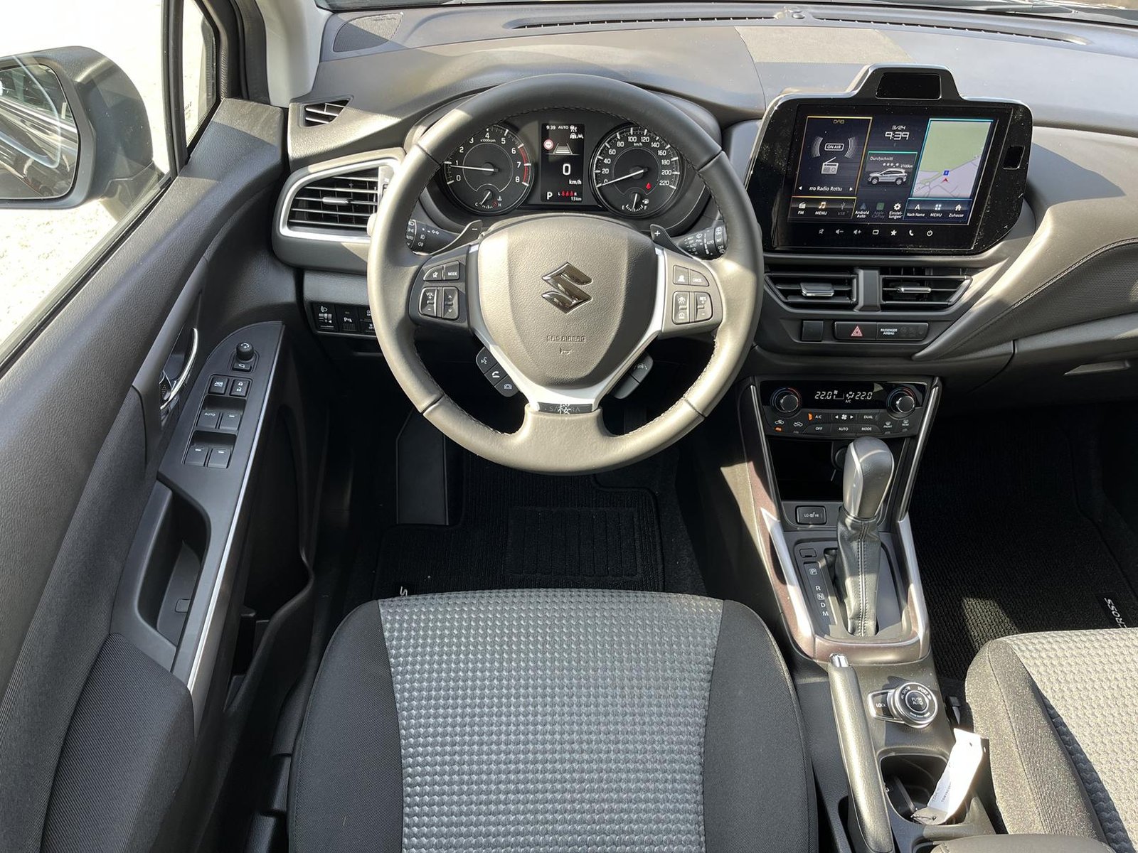 SUZUKI S-Cross 1.4 T Sakura Hybrid 4x4, Hybride Léger Essence/Électricité, Voiture nouvelle, Automatique - 6