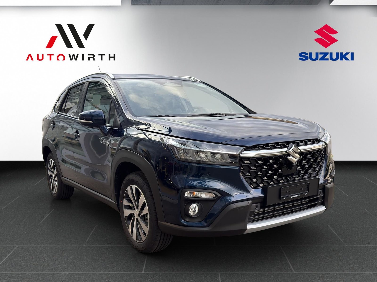 SUZUKI S-Cross 1.4 T Sakura Top Hybrid 4x4, Mild-Hybrid Benzin/Elektro, Neuwagen, Handschaltung - 3