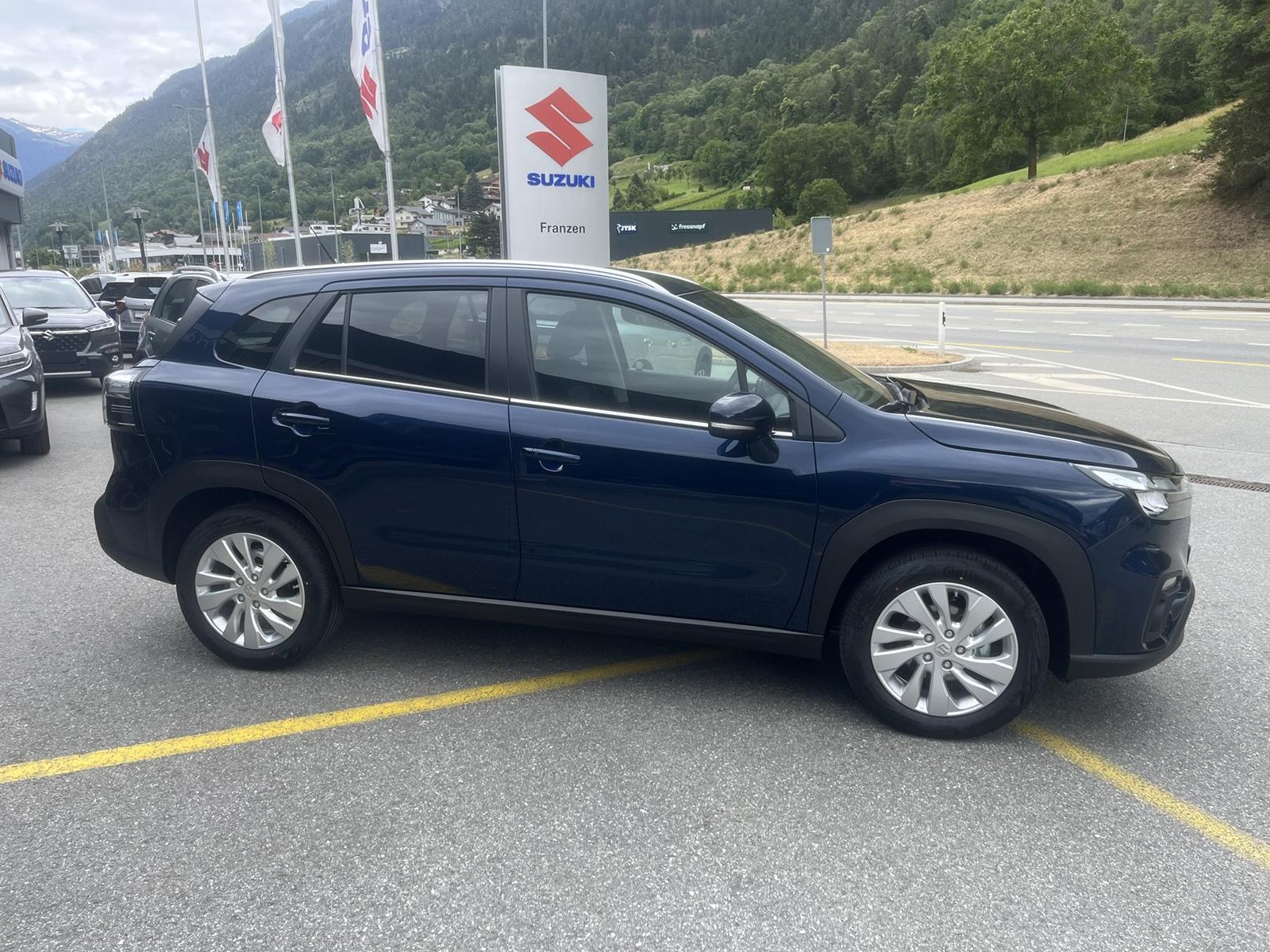SUZUKI S-Cross 1.4 T Compact+ Hybrid 4x4, Hybride Léger Essence/Électricité, Voiture nouvelle, Automatique - 4