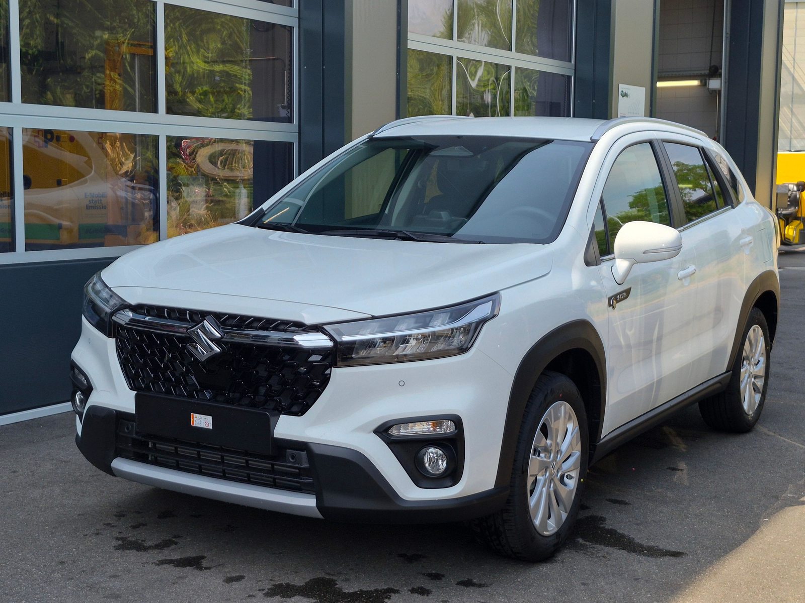 SUZUKI S-Cross 1.4 T Sakura Hybrid 4x4, Mild-Hybrid Benzin/Elektro, Neuwagen, Automatik - 2